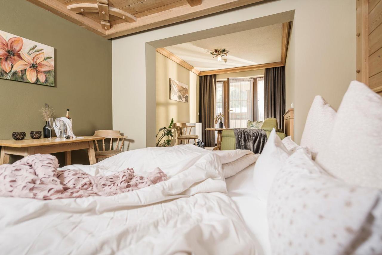 Hotel Sieghard Zillertal Hippach Kültér fotó